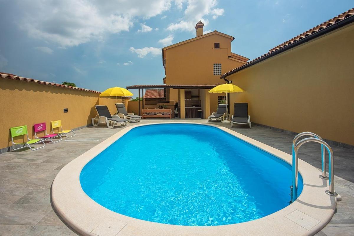 Villetta Ambrosiana Vodnjan Exterior foto